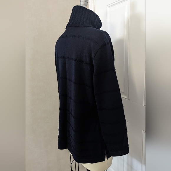 QUESTA DONNA! Sweater - Picture 9 of 14